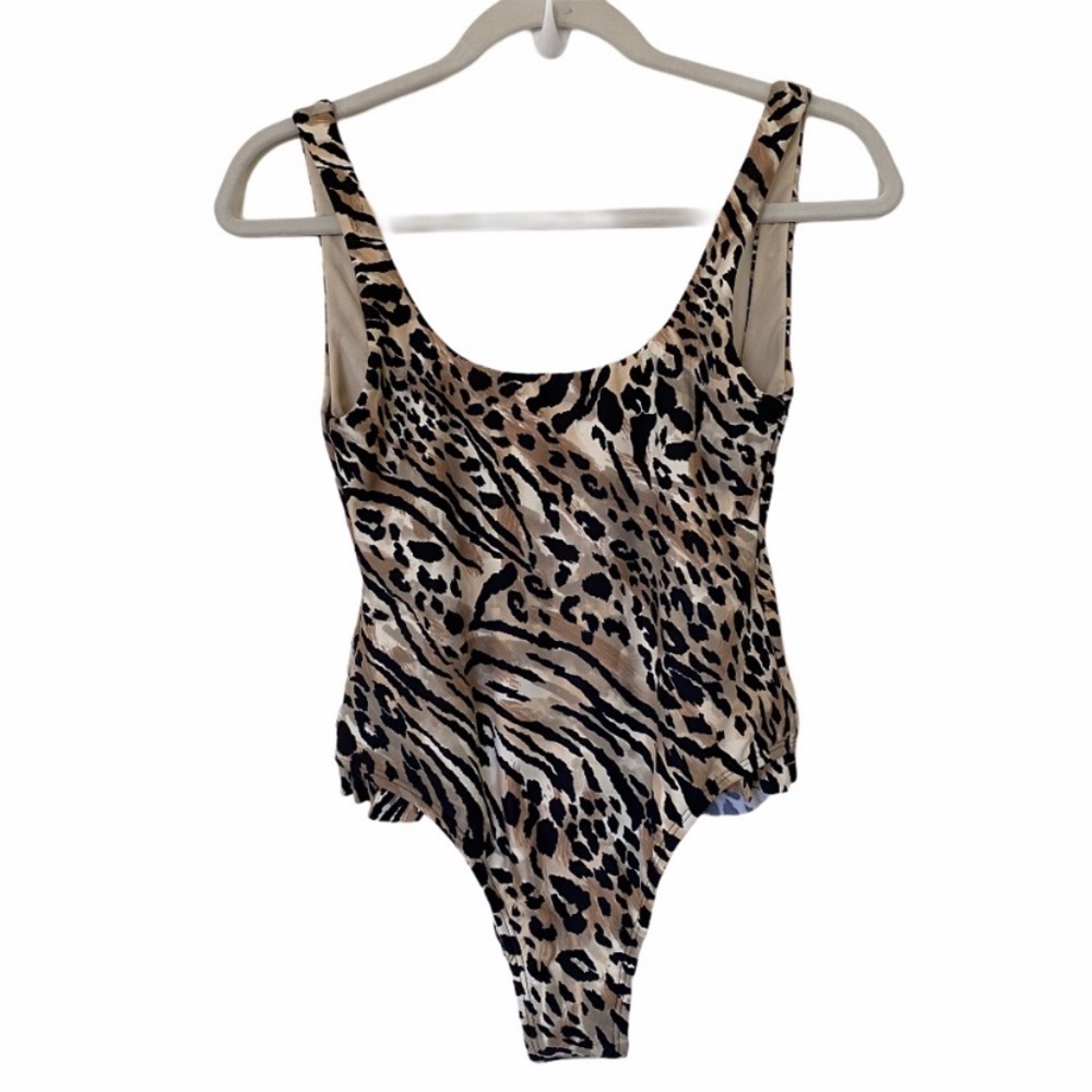 NWT Billabong One Piece Swimsuit Size Small